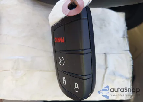 2018 Jeep Grand Cherokee Laredo E 4X4 from USA, damaged, VIN 1C4RJFAG5JC315234